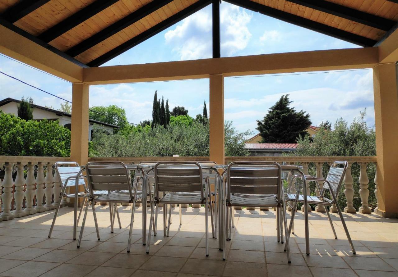 Villa Punta Blava - Beach Front, Ideal For Family Vacation With Kids, Large Terraces With Sea View, Internet, Netflix, No Pets Allowed Obrovac Εξωτερικό φωτογραφία